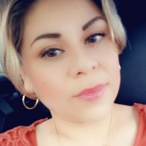 Meet your Posher, Nayeli